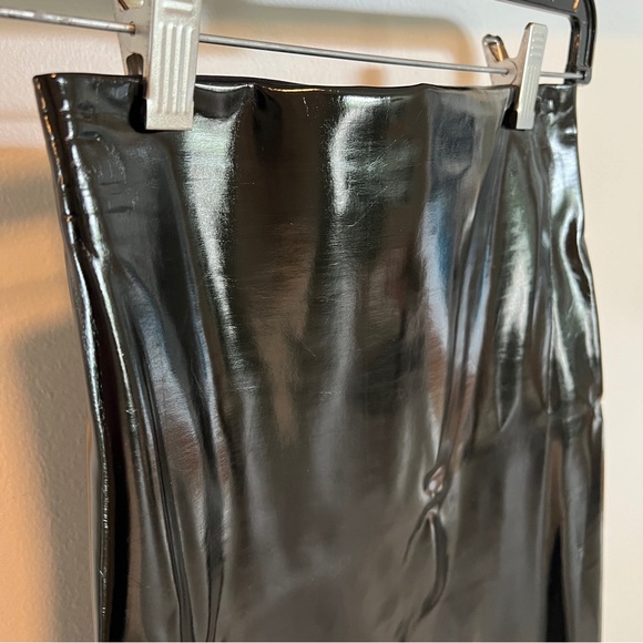Commando pensil latex skirt - Picture 6 of 6